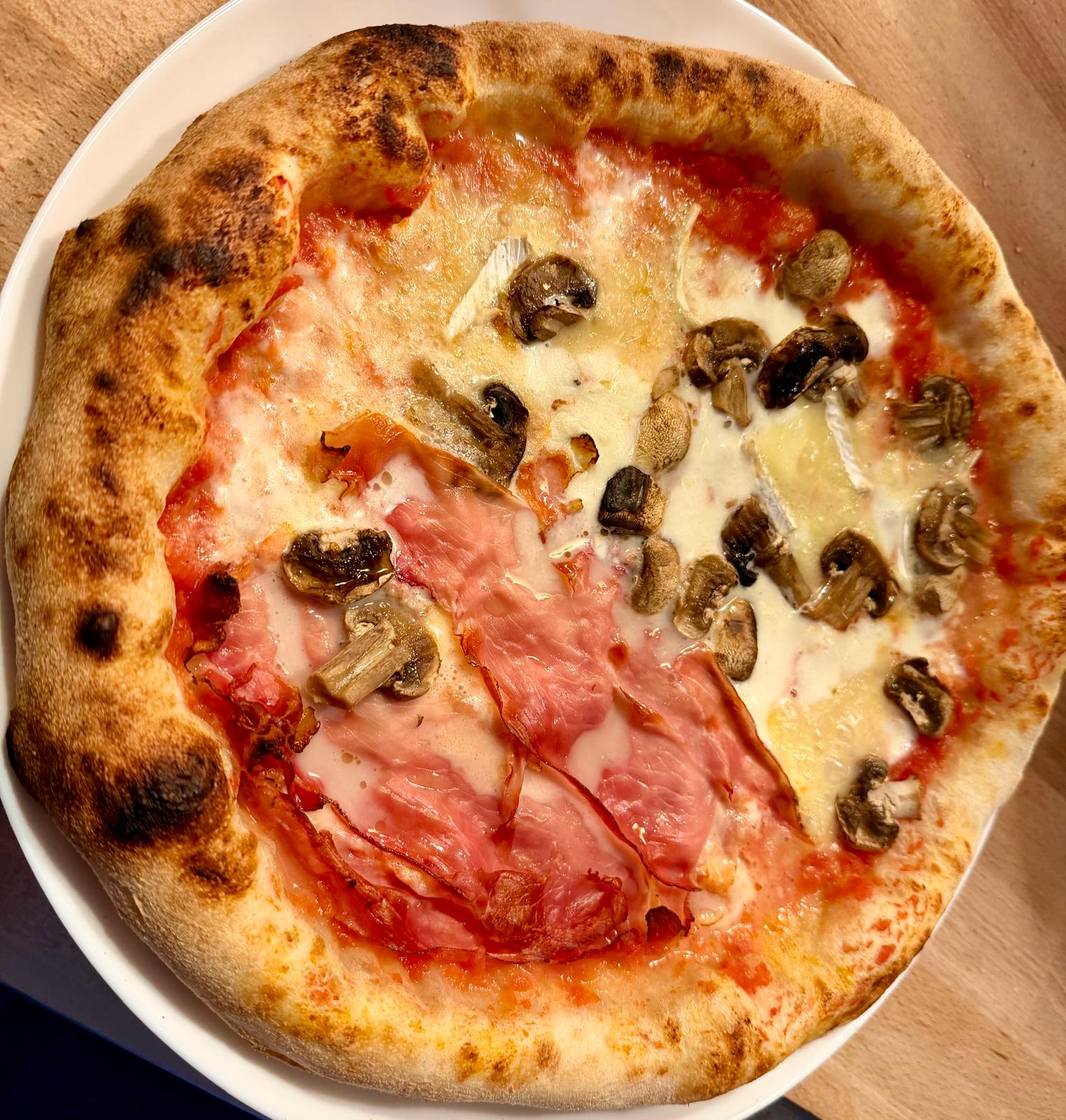 Al Molo 36 - Pizzeria, Focaccia al formaggio