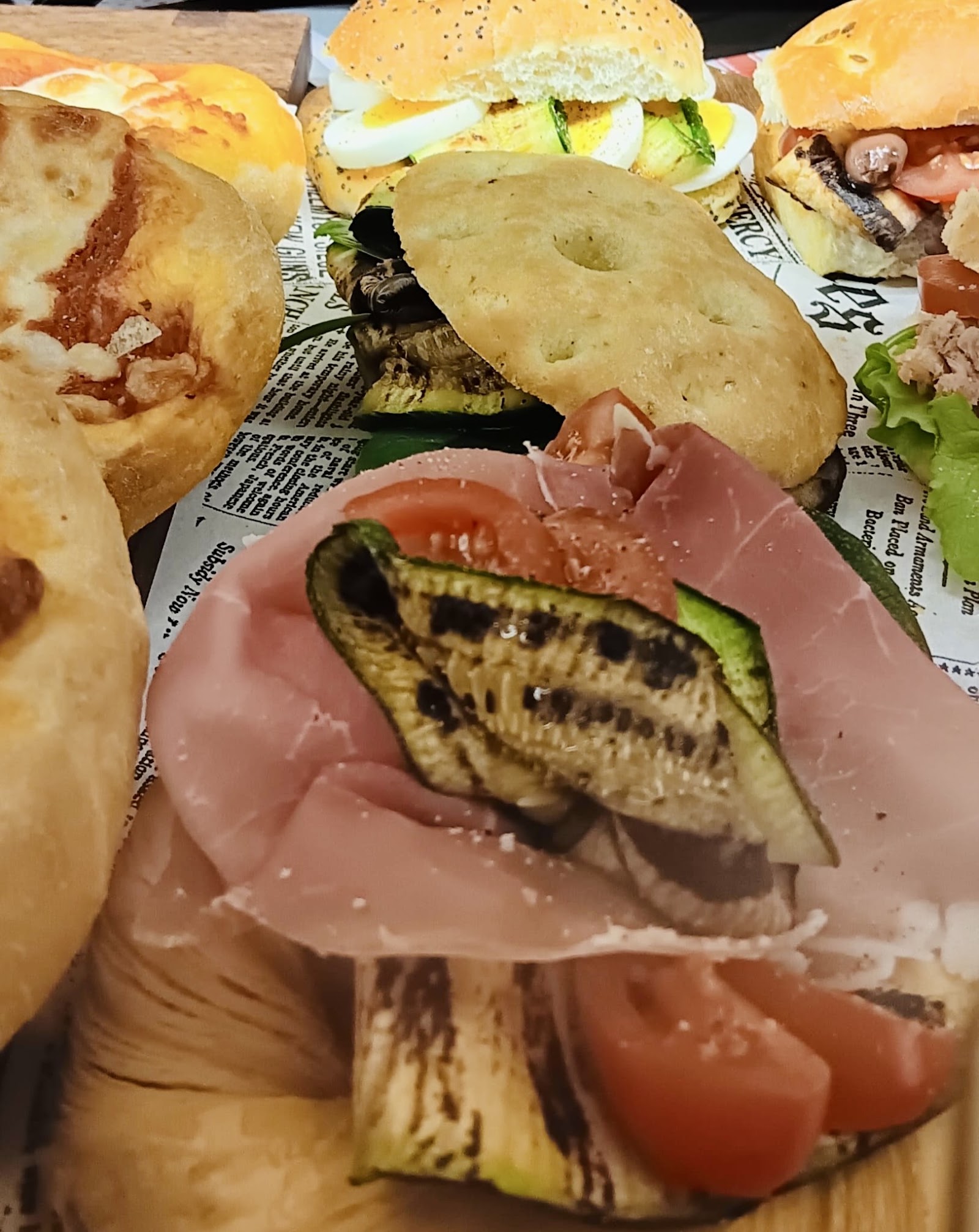 Giardino Bar & Restaurant